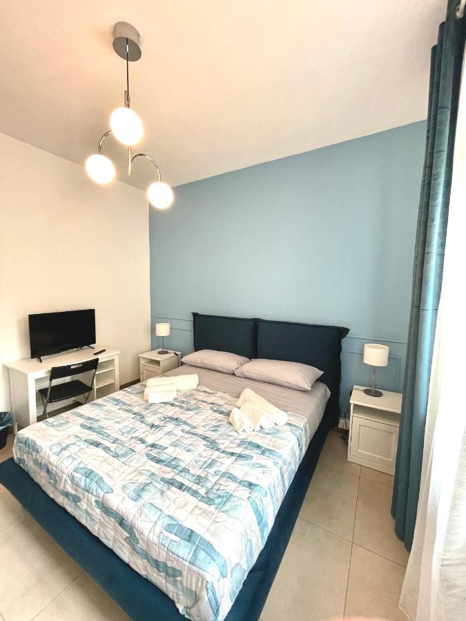 Lugaro Guest House Turin Bagian luar foto