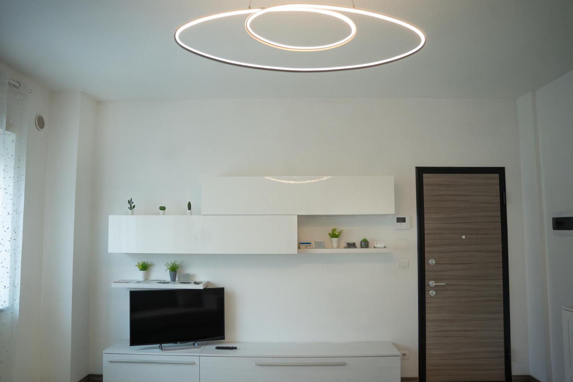 Lugaro Guest House Turin Bagian luar foto